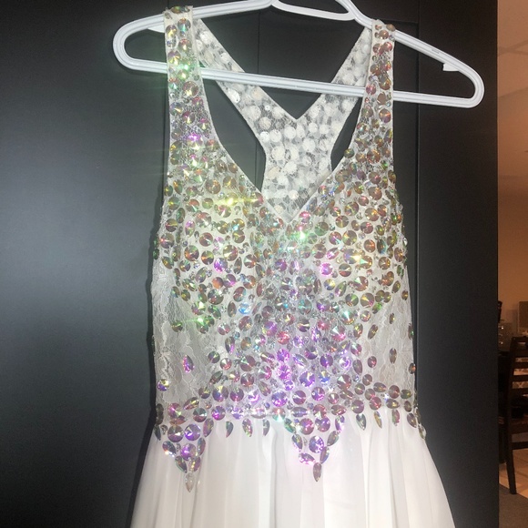 Homecoming dress - Picture 2 of 3